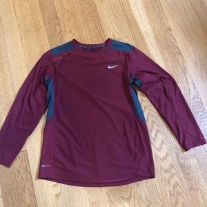 Nike boys youth dri fit long sleeve t-shirt